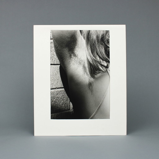 Robert Besanko (1951) senza titolo, stampa in gelatina d'argento in fase di sviluppo, 1979, firmata 