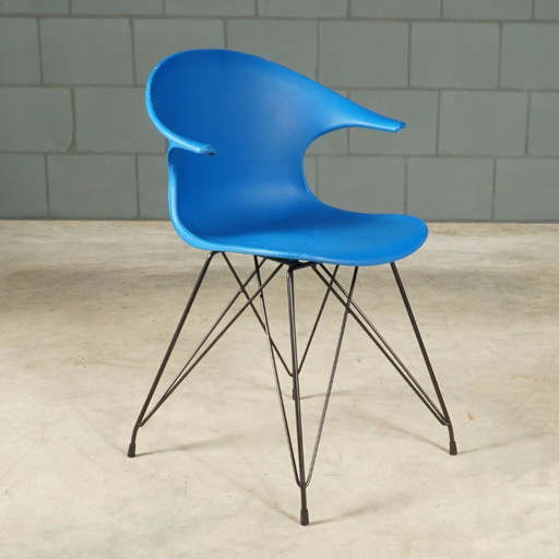 Vintage Blue Bucket Chairs – In the Style of Vitra Eames – eetkamerstoelen, Metal, Plastic (photo 2 of 12)