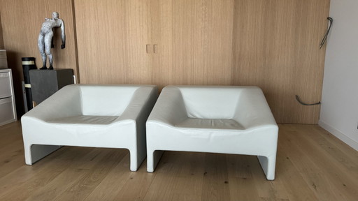 2x Moroso Malmo fauteuils by Patricia Urquiola