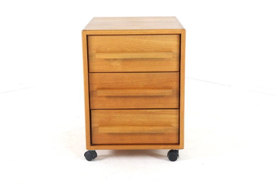 Image 1 of Commode mobile danoise vintage