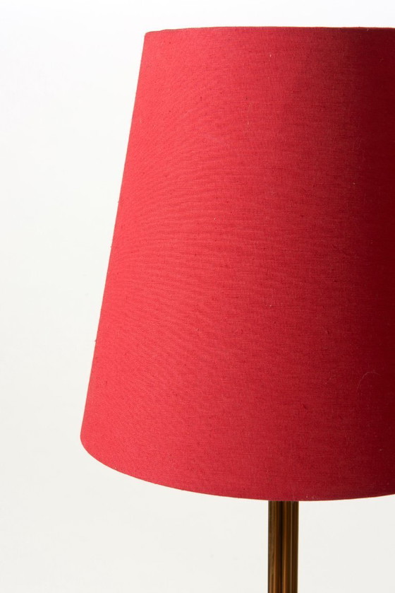 Image 1 of Lámpara de pie de los años 50, en latón y madera clara.