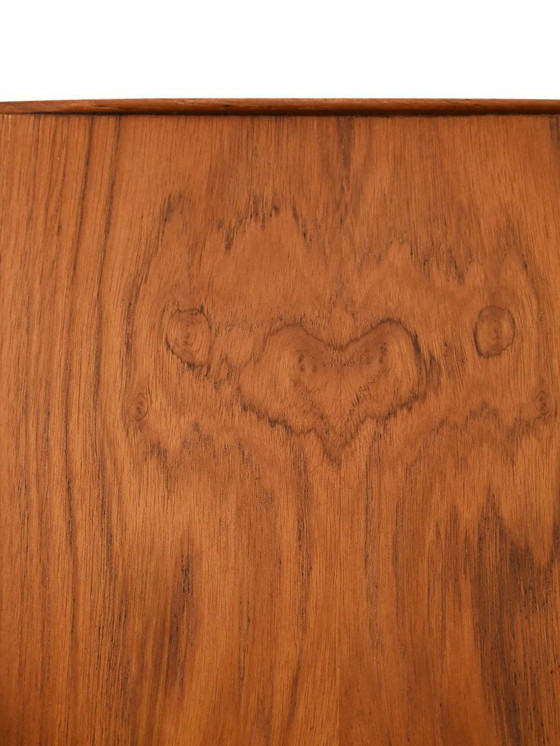 Image 1 of Deense salontafel uit de jaren 60 van teak en eikenhout.