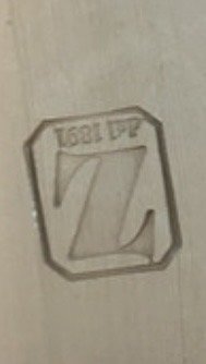 Image 1 of Scultura raffigurante la Virgen María 