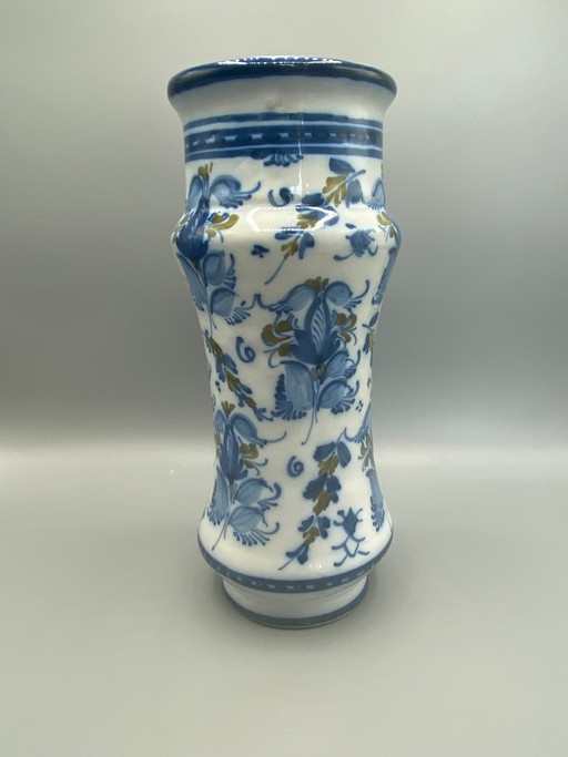 Vase Albarello en céramique, Guertes Sevilla, décor floral bleu cobalt avec des touches olive – servies, Ceramic