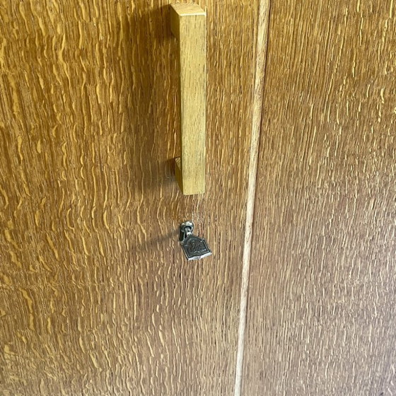 Image 1 of Armoire Art Déco vintage élégante avec étagères suspendues et tiroirs amovibles