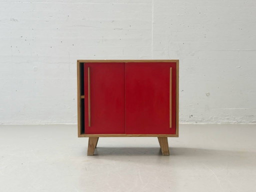 Stella Furniture ladekast met rode schuifdeuren, jaren 90