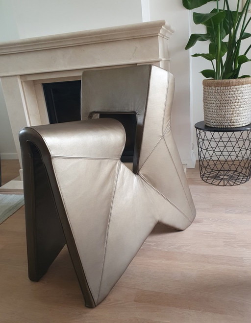 1x Rare prototype design chair