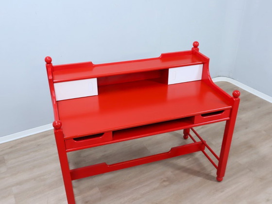 Image 1 of Scrivania vintage laccata rossa design rustico italiano anni '60