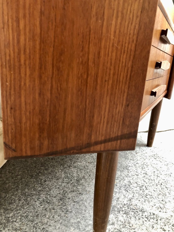 Mobile angolare Mid Century Impiallacciatura in teak Design danese anni '60, Armadi a muro, Legno, Marrone (foto 2 di 11)