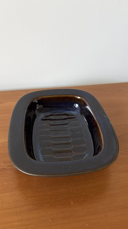 Plat en Céramique Søholm Stentøj 3334 par Einar Johansen