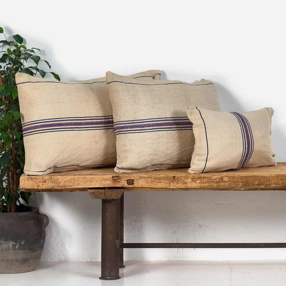 Antique linen pillow with blue and red stripes - Dimensiones: 50x50-2, Rustic (photo 2 of 6)