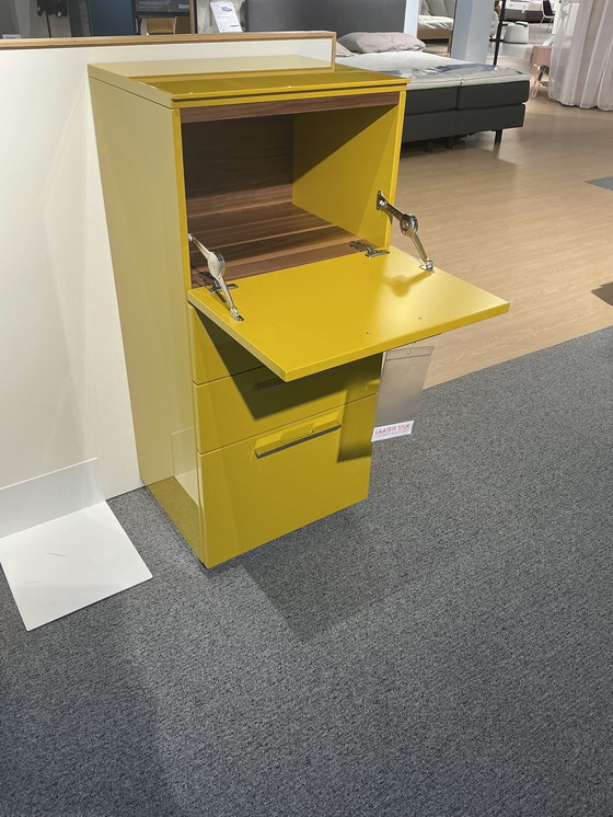 Image 1 of Cassettiera Hulst Lilac modello da esposizione