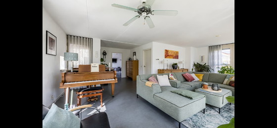 Image 1 of Makelloses großes Montel-Sofa (U-förmig), Modell „Fresh“