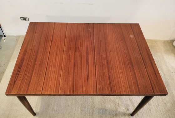 Image 1 of Table de salle à manger extensible vintage en palissandre, Lübke