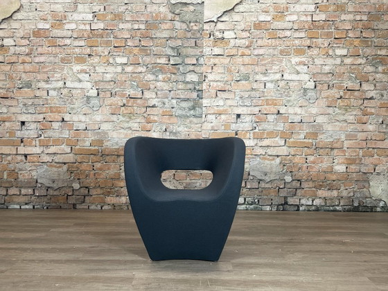 Moroso Victoria & Albert - Antracite | Ron Arad – Poltrone, Metal, Textile (photo 2 of 11)