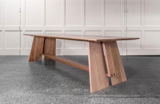 Custom made eiken design tafel