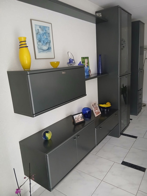Image 1 of Wandmeubel merk interstar met losse elementen, kleur grijs