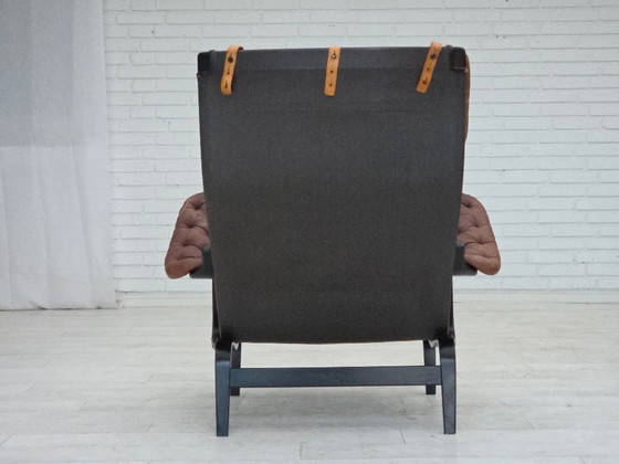 Image 1 of Jaren 70, Zweeds ontwerp van Bruno Mathsson, model "Pernilla", meubelleer.