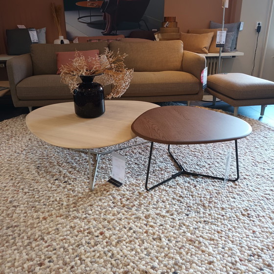 Image 1 of Pode Tripod coffee table