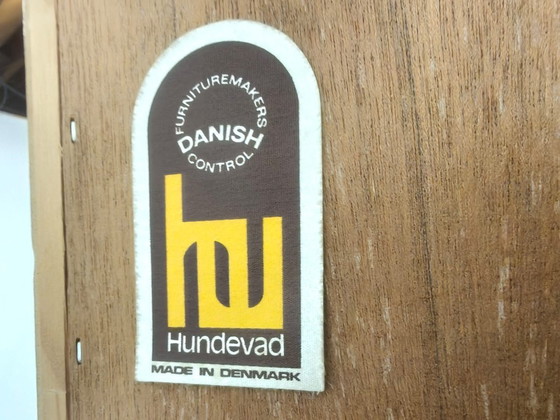 Image 1 of Hundevadt teak boekenkast