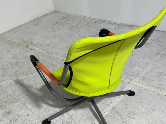 Fauteuil Vitra Waver - Konstantin Grcic - vert, gris, orange - fauteuil pivotant - hors production (photo 4 of 6)