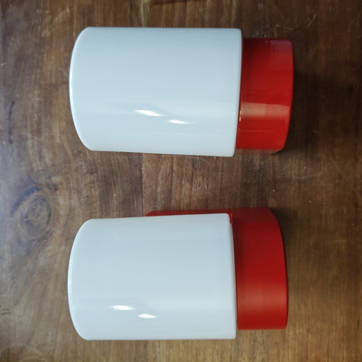 Finnish Space Age Wall Lamps Model 26016 – Pair of Red & White Sconces, 1970s
