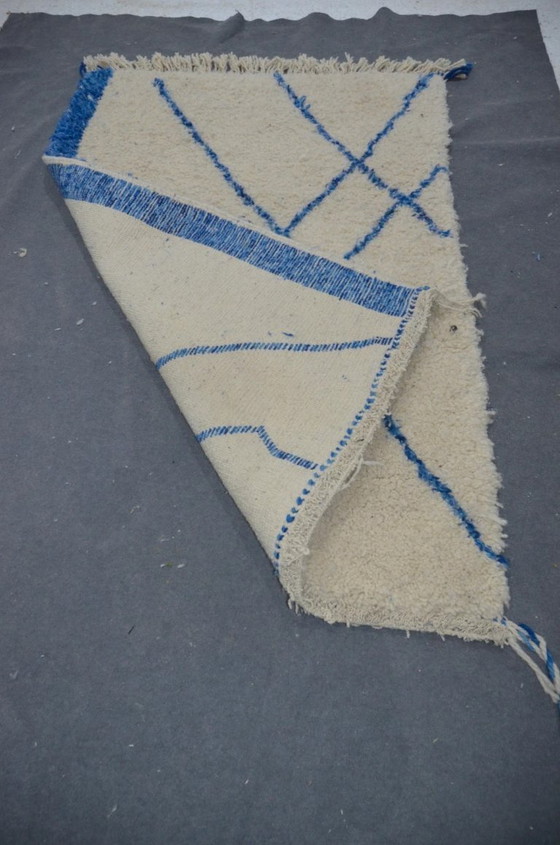 Image 1 of Luxury Beni Mrirt Rug Blue & Off-White – High Atlas Wool Handwoven (170 × 120 cm)