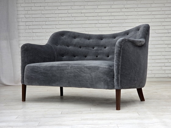 Image 1 of Jaren 1960, Deens ontwerp door Slagelse Møbelværk, sofa, model 185, opnieuw bekleed.
