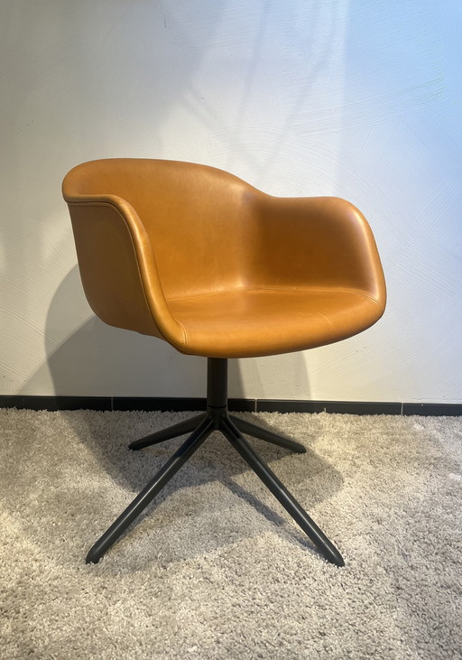 MUUTO - Fiber Sessel Drehbar