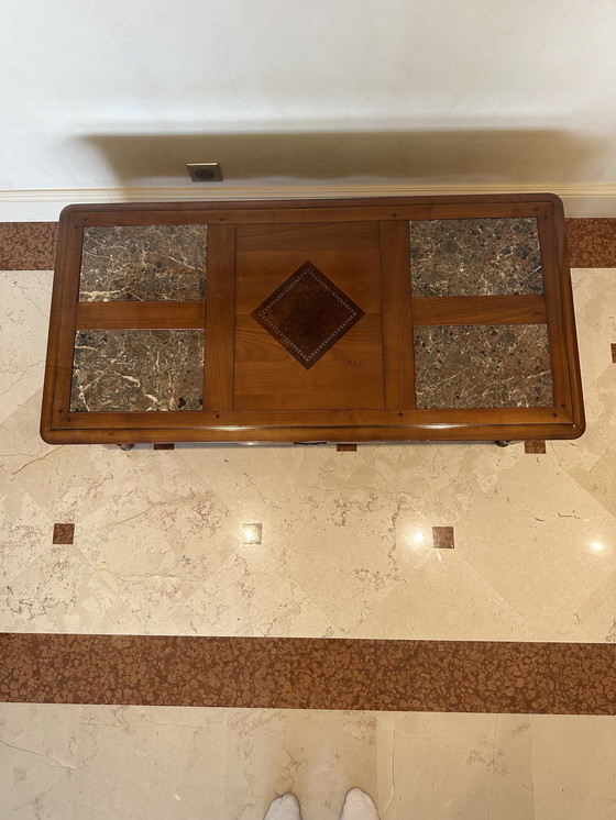 Image 1 of Mesa baja rectangular de madera maciza