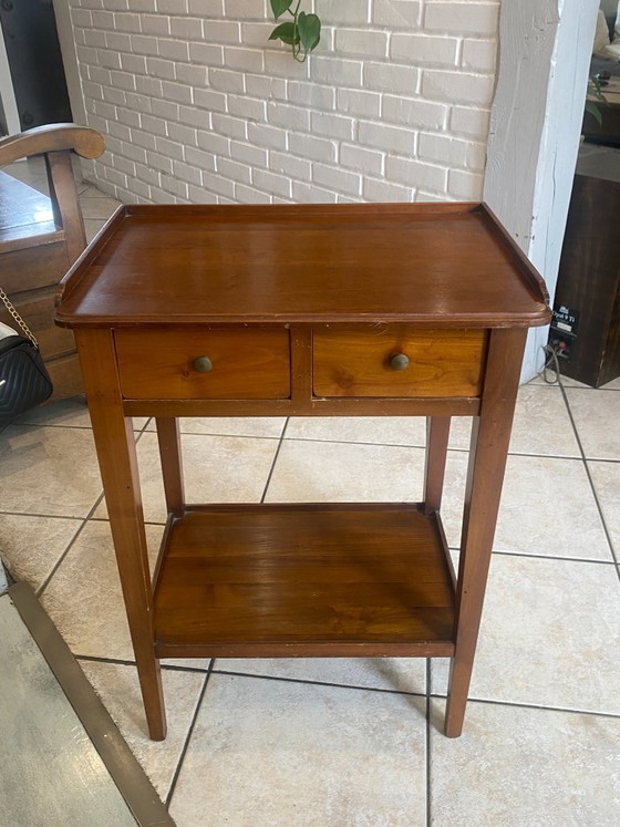 Image 1 of Table d’appoint 2 tiroirs merisier 1950