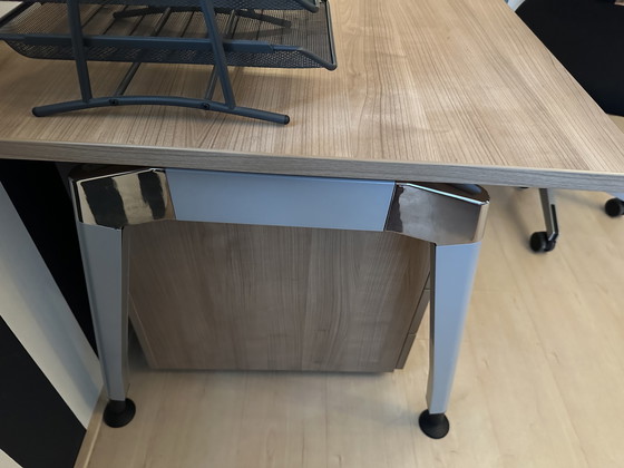 Image 1 of Scrivania + contenitore con ruote + sedia da ufficio Palmberg