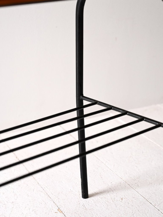 Image 1 of Tavolino scandinavo vintage in pino e metallo