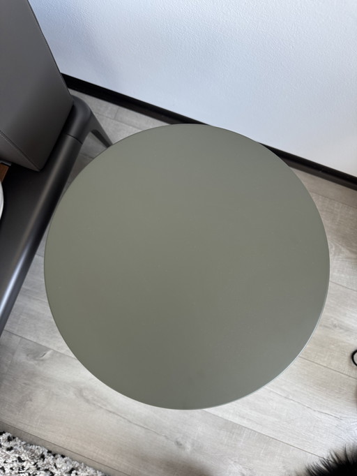 Minotti side table / nightstand