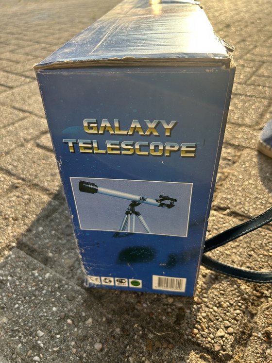 Télescope Galaxy flambant neuf, – Cadeaux, Metal (photo 4 of 5)