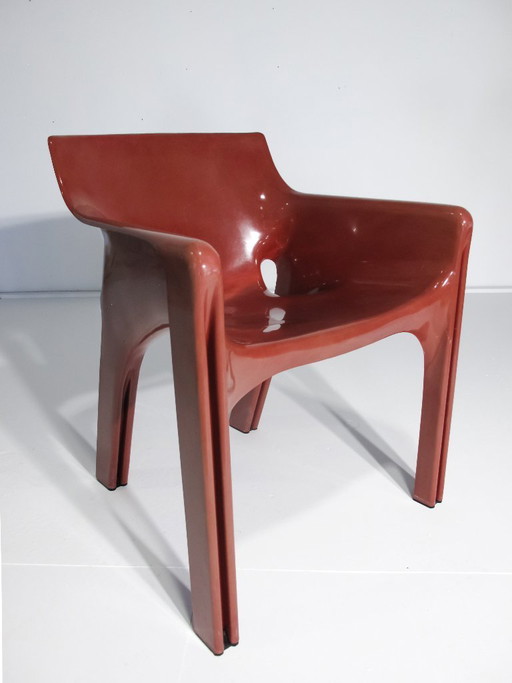 Artemide Gaudi stoel van Vico Magistretti / Rood / Octrooi aangevraagd