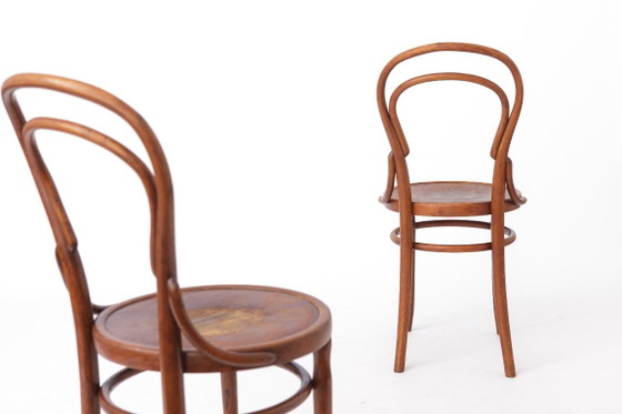 Par de sillas antiguas de madera curvada | Sillas de comedor austriacas de madera de haya | Estilo Thonet | (photo 6 of 11)