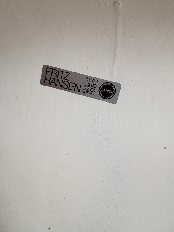 Image 1 of 2x Fritz Hansen Butterfly Chair bianca