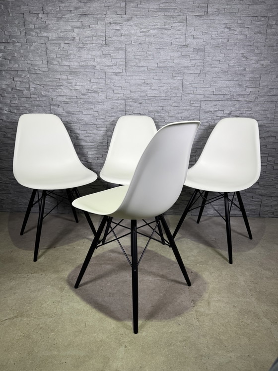 4 x Vitra DSW Chairs White with Black Maple Base – Dining chairs, Plastic, Wood, Modern (photo 7 of 11)
