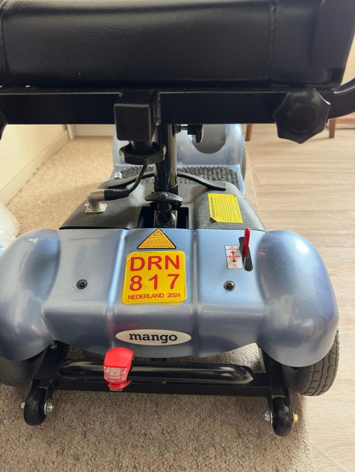 Mobility scooter