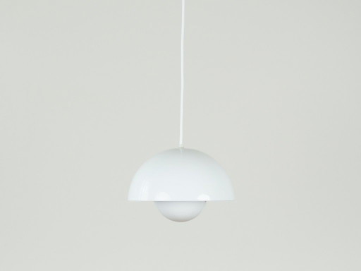 Pair Of 2 Danish Vintage Lamps Flowerpot By Verner Panton, Louis Poulsen, 1968 – hanglampen, Other (photo 2 of 12)