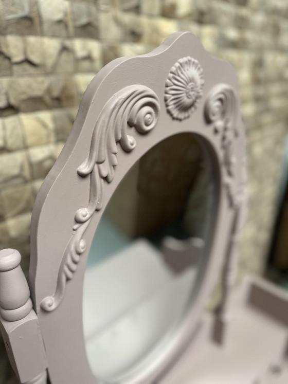 Brocante Dressing Table Upcycled – Metal, Textile (photo 4 of 7)