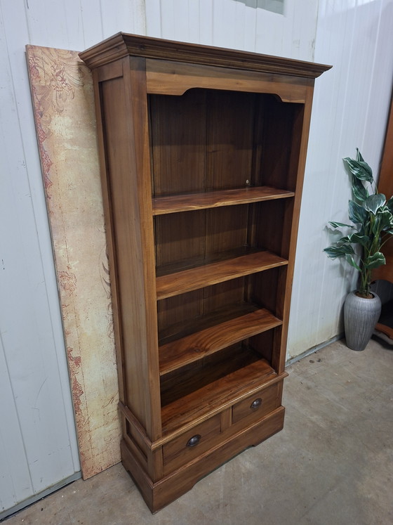 Image 1 of Libreria antica in teak con cassetti, dimensioni: 88x35 cm e 180 cm di altezza.