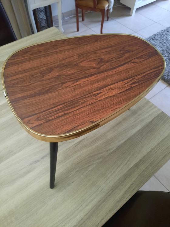 Image 1 of Formica bijzettafeltje