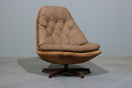 Image 1 of Fauteuil pivotant danois du milieu du siècle de Madsen & Schubel, années 1960