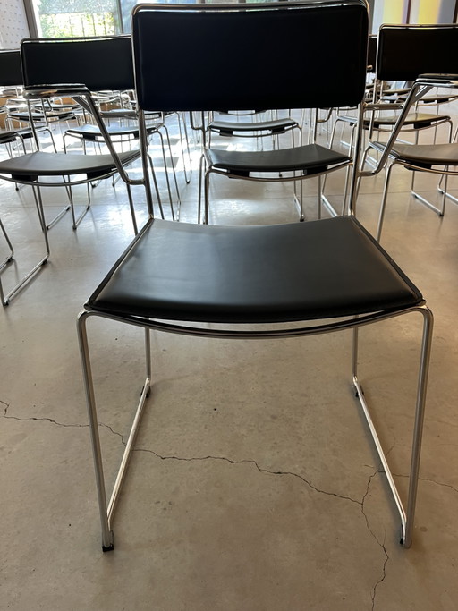 38 vintage design and contract chairs in Bauhaus style – chrome and black faux leather