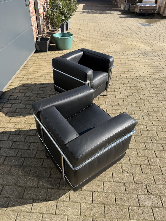 Image 1 of 2x Cassina Le Corbusier Lc2 originali in CONDIZIONI DA SALA ESPOSITIVA!!