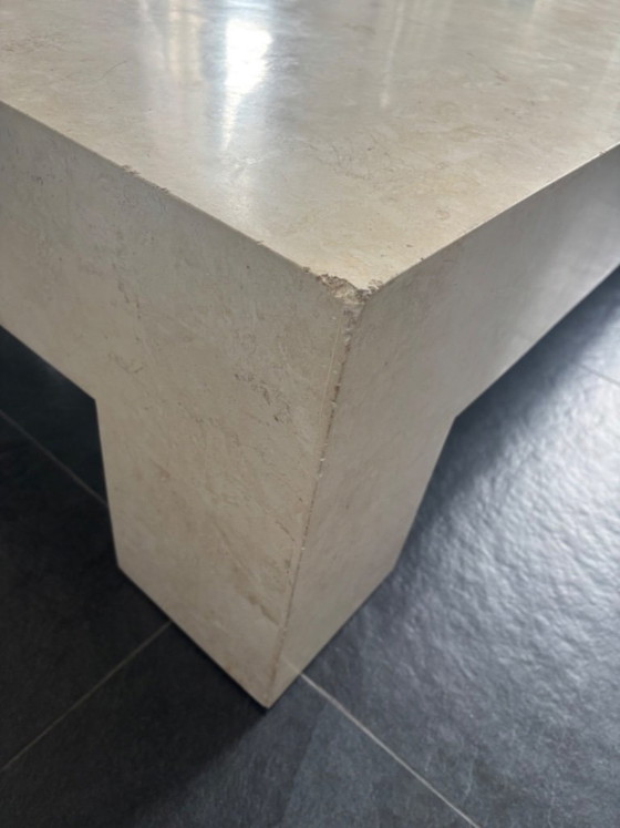 Mactan stenen salontafel – Magnussen Ponte, Stone (photo 5 of 5)