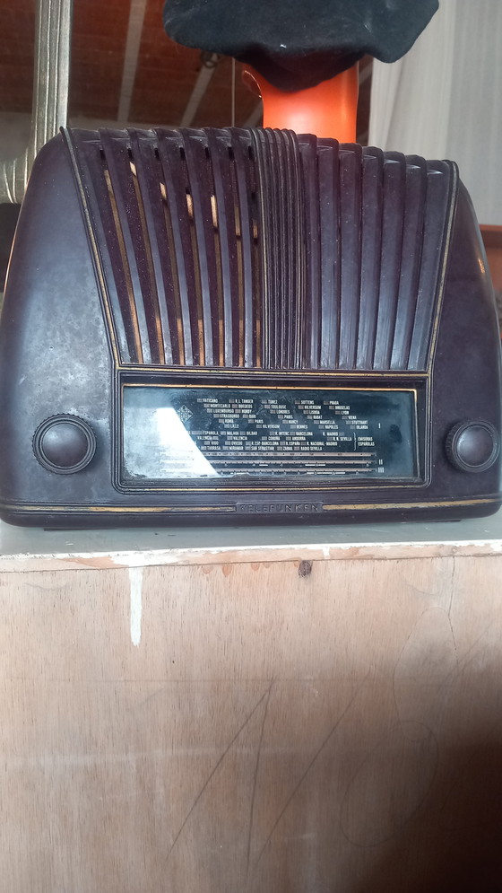 Image 1 of Vintage radio's