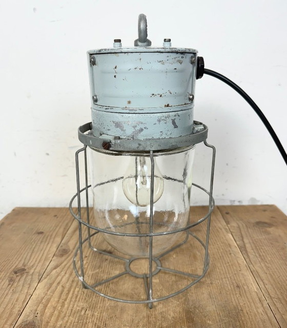 Image 1 of Lampada industriale a gabbia in alluminio con vetro trasparente di Elektrosvit, anni '70